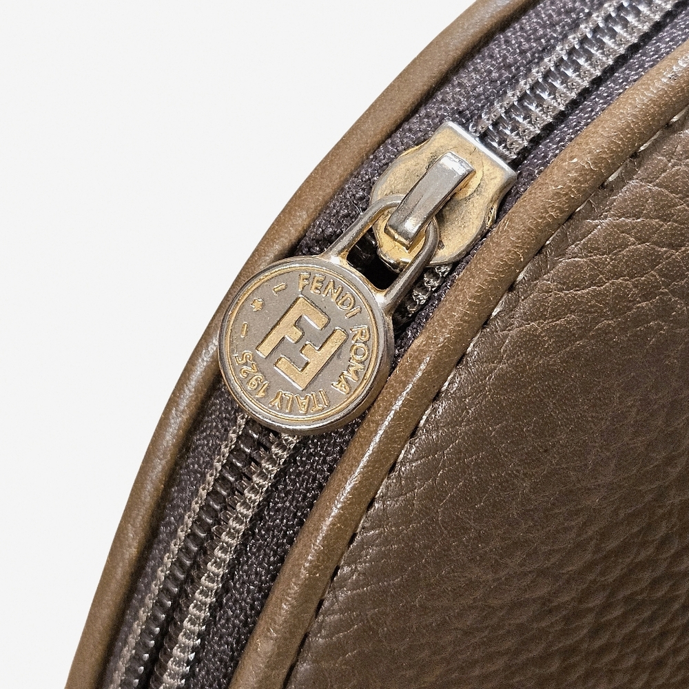 FENDI BAG - Picture 3 of 16